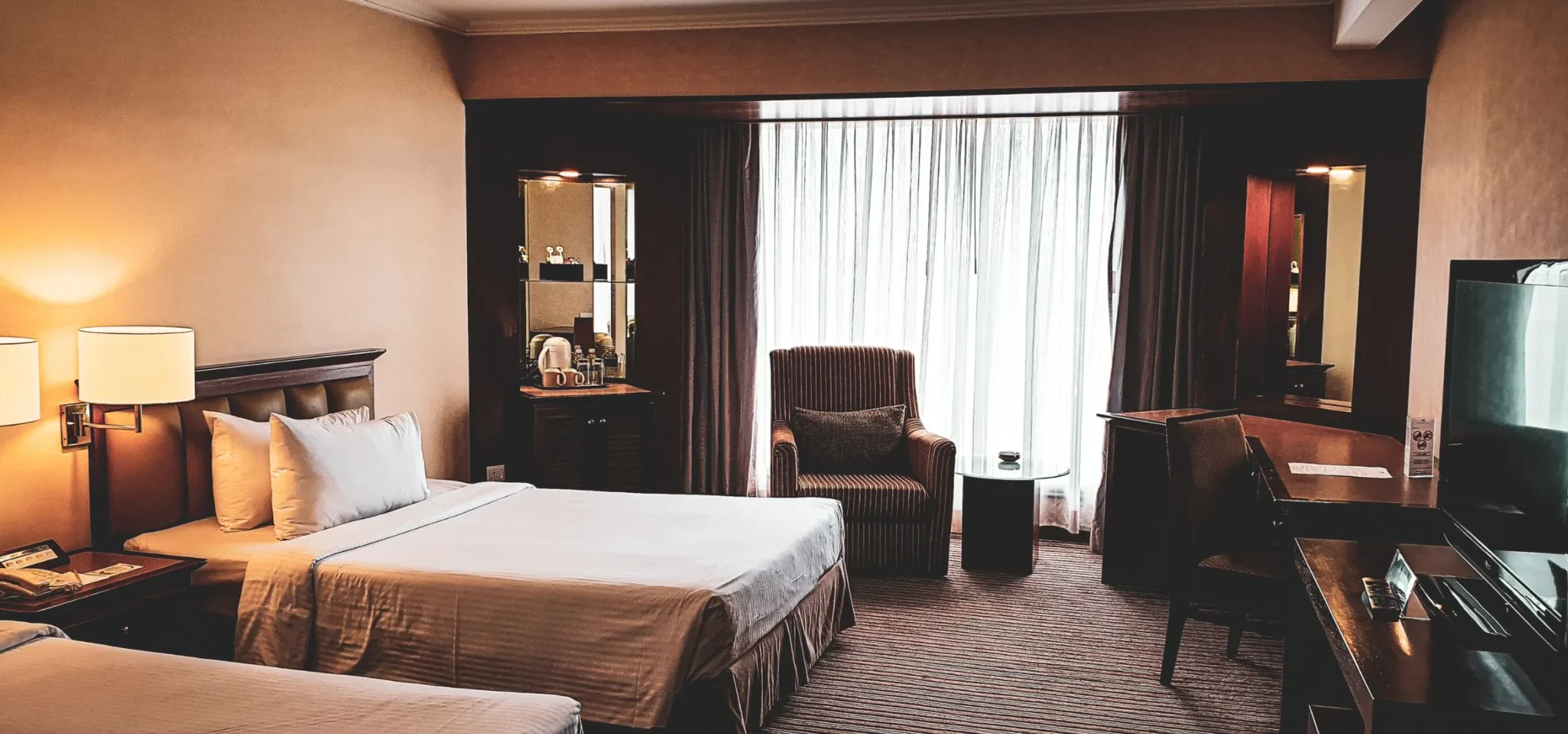 imgi_3_6EXPRESSIONSINSIDE-Bunglow-project