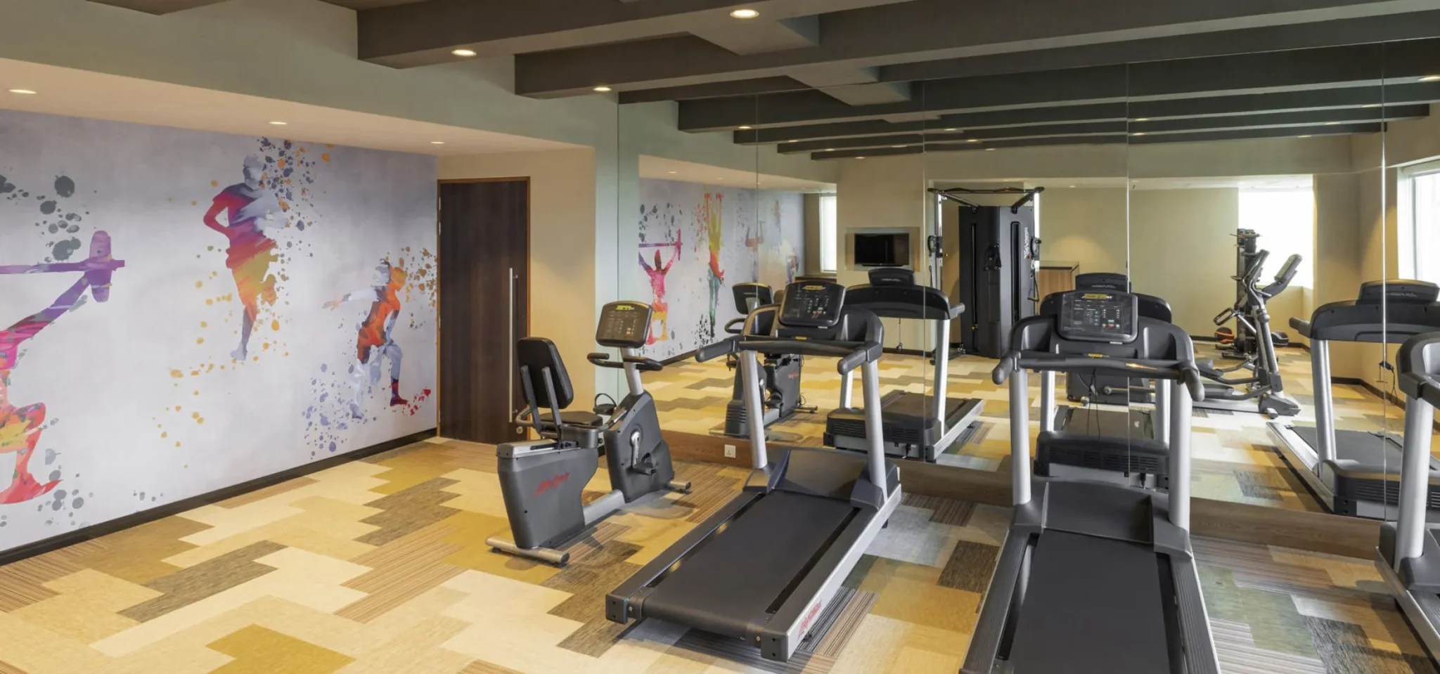 imgi_7_17EXPRESSIONSINSIDE-Commercial-project